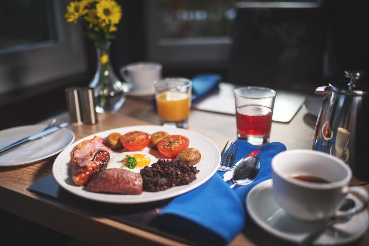 Bed and Breakfast The Spey Grantown-on-Spey Экстерьер фото