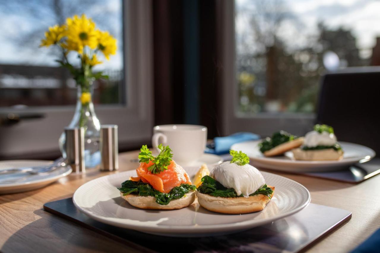 Bed and Breakfast The Spey Grantown-on-Spey Экстерьер фото